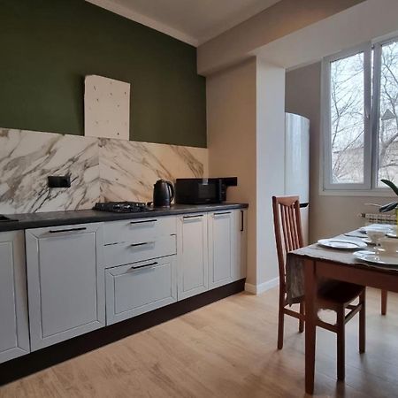 Almaty Apartment 76 ภายนอก รูปภาพ