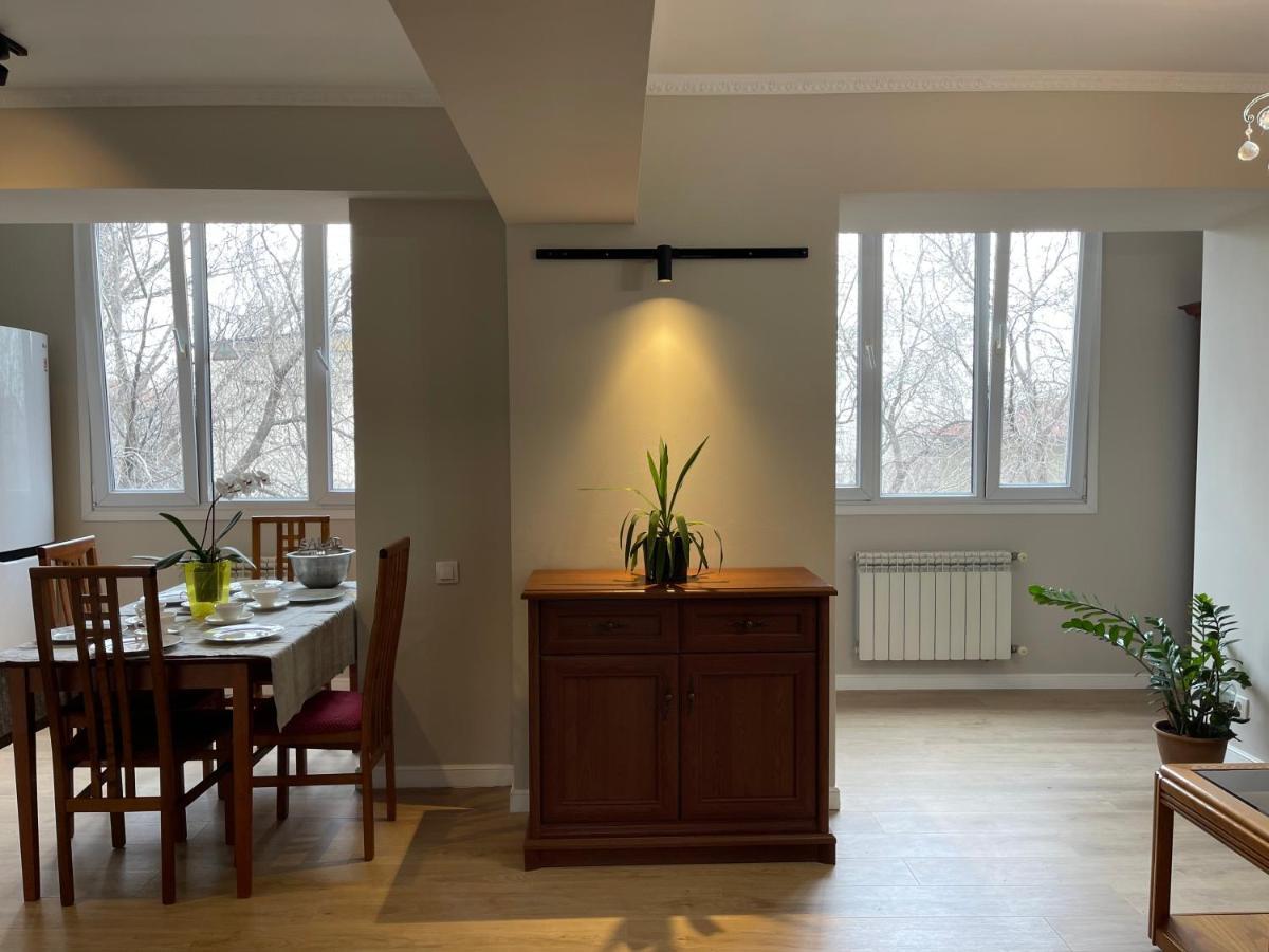 Almaty Apartment 76 ภายนอก รูปภาพ