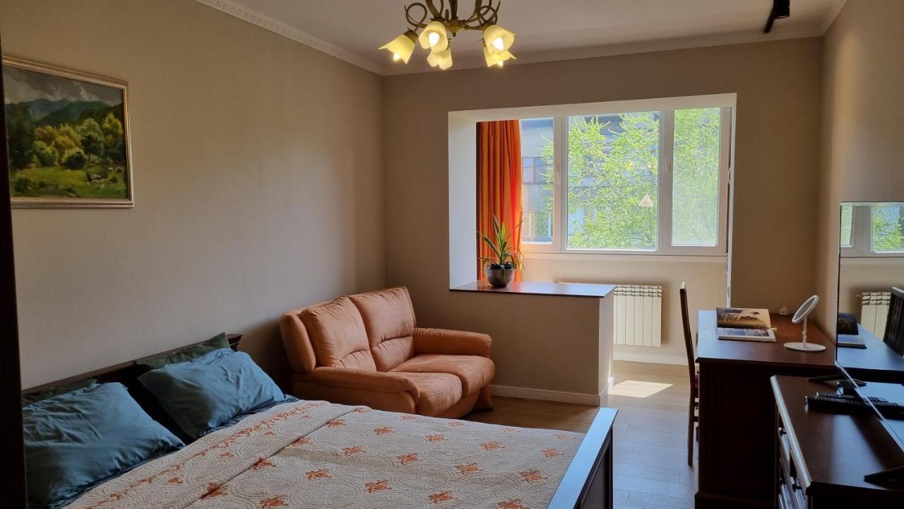 Almaty Apartment 76 ภายนอก รูปภาพ